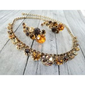 Karu Arke Jewelry Set - Necklace and Earrings - Aurora Borealis Rhinestones